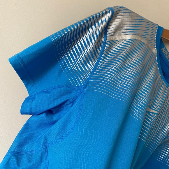 NlKE PRO Mens atlethic shirt - Picture 4 of 8